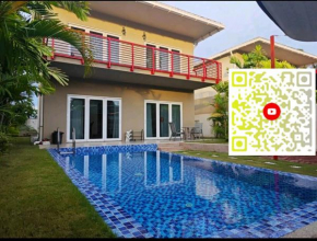 Private Pool Villa near Cenang